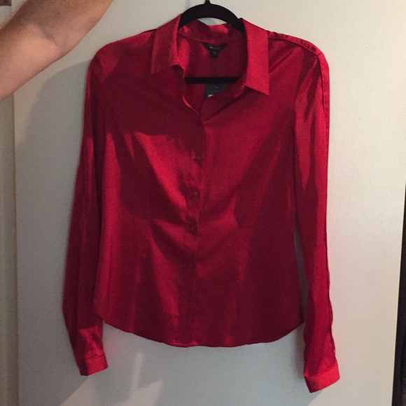 Red satin Guess blouse size small - Picture 1 of 3